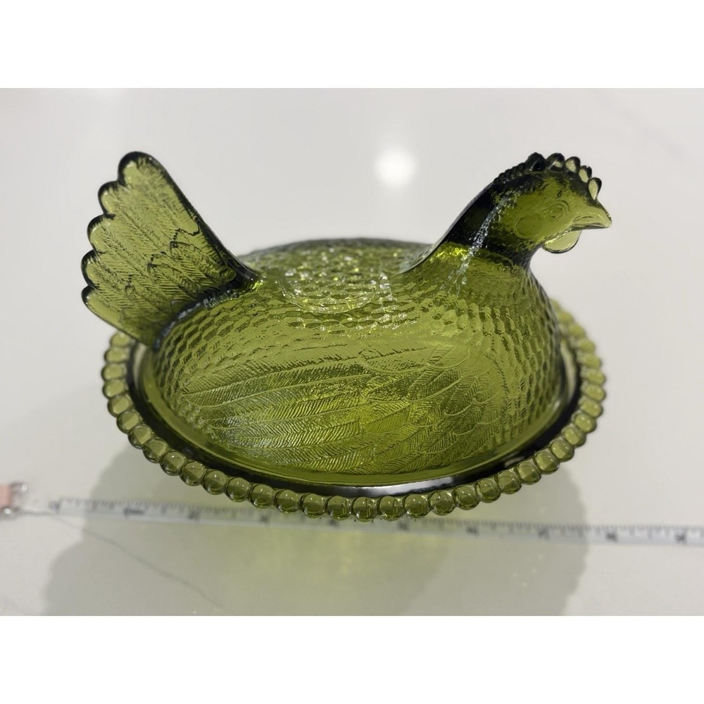Vintage Indiana Glass Olive Green Hen on Nest No Chips - Picture 9 of 9